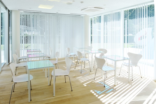 1F カフェ