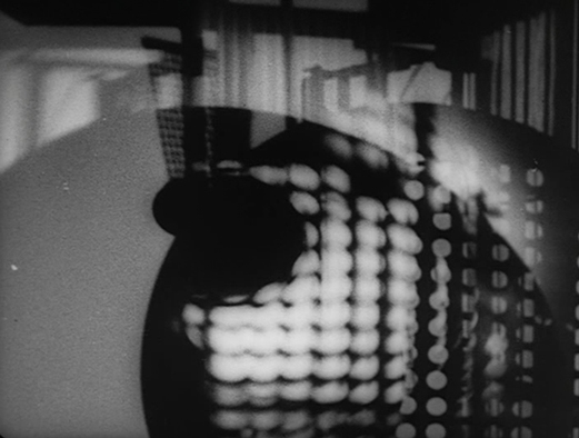 From Ein Lichtspiel Schwarz Weiss Grau, Film/DVD ,1930  (c) Hattula Moholy-Nagy