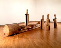 SUNAZAWA Bikky, Listening to Wind, 1986, Wood (Sakhalin spruce, Katsura), Sapporo Art Museum/ Photo: Ogura Yasuyuki